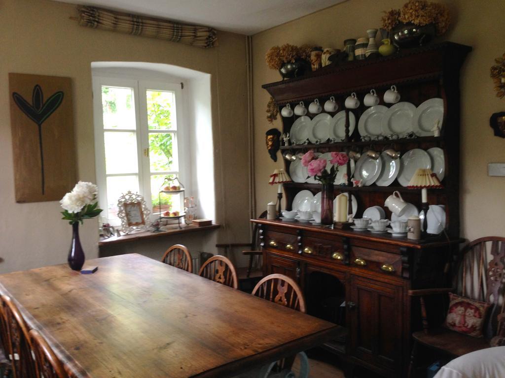 All Seasons Bed & Breakfast Kerpen  Экстерьер фото