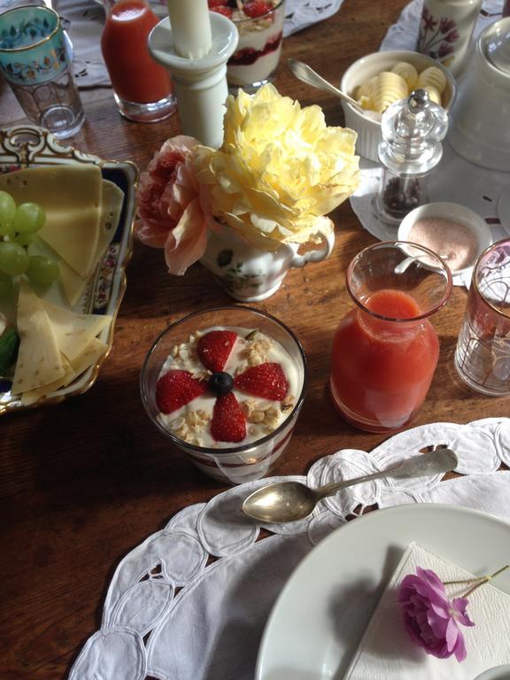 All Seasons Bed & Breakfast Kerpen  Экстерьер фото